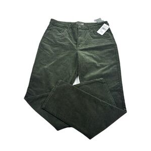 NWT Kut From The Cloth High Rise Rachel Fab Ab Mom Jean corduroys Size 8 Green